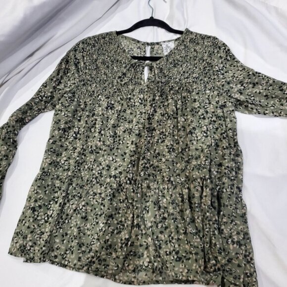 Sadie and Sage Boho Chic Longsleeve Floral Blouse - Picture 1 of 11